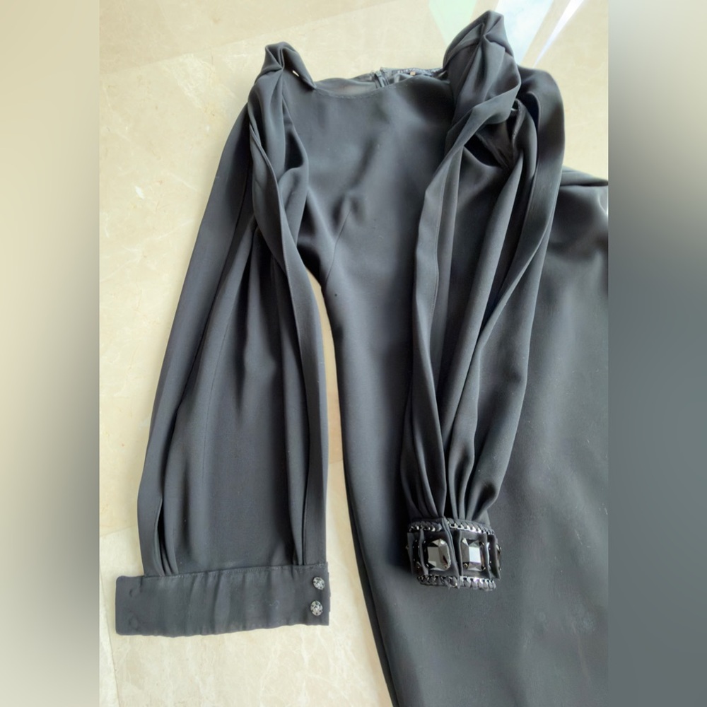 Vintage Elie Tahari Black Long Sleeve Dress with Embellished Cuffs Size 4 - Picture 12 of 17
